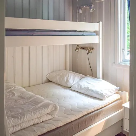 4 Bedroom In Vikersund