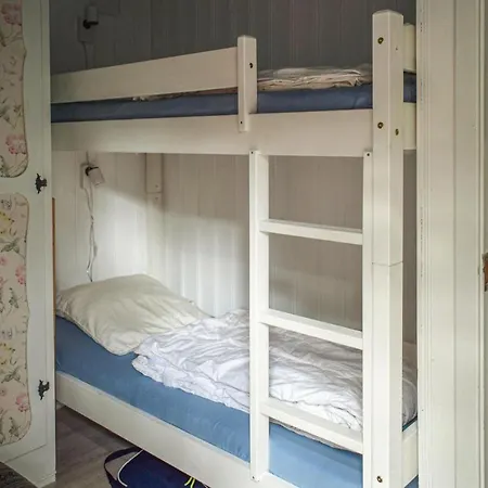 Holiday home 4 Bedroom In *