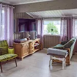 4 Bedroom In Semesterbostad